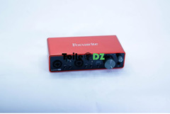 La Focusrite Scarlett 2i2 G3 est une interface audio USB